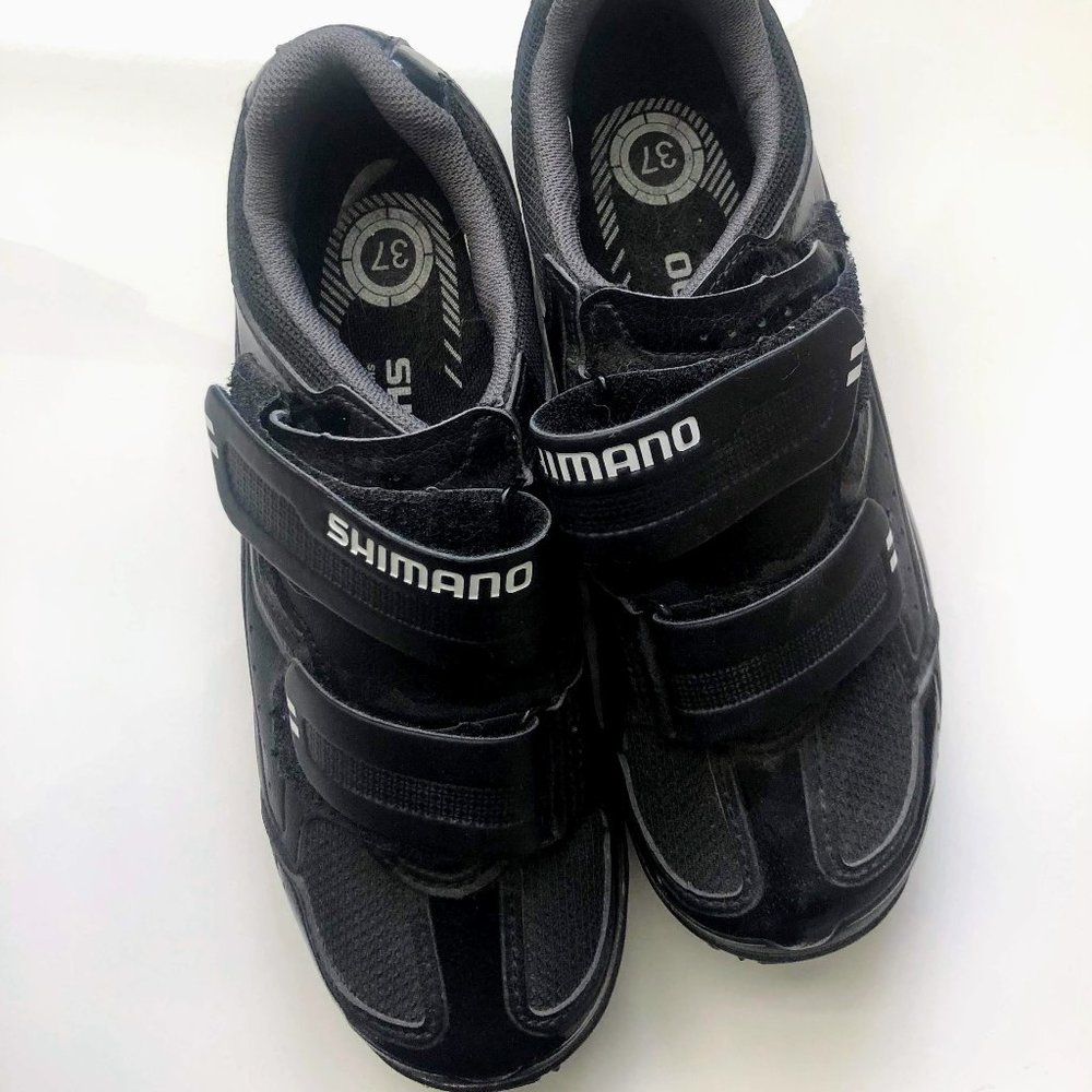 Shimano bike shoes with SPD cleats - size 37